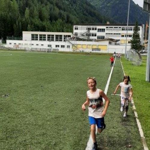 Kinder laufen für Kinder 7