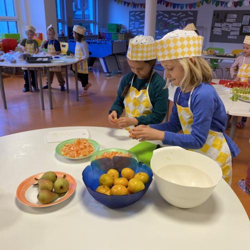 Obst schneiden 