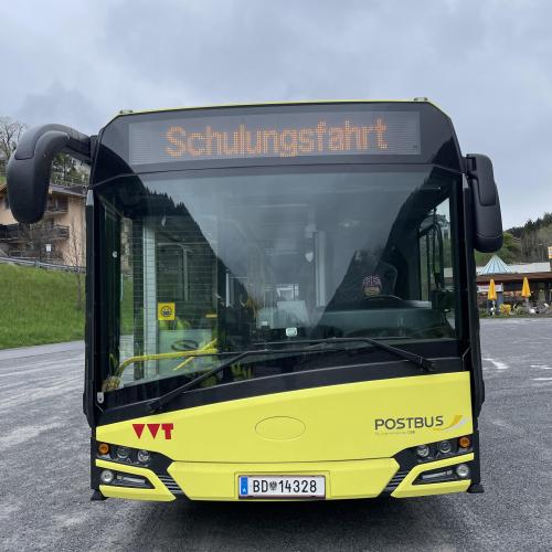 Busschule 8