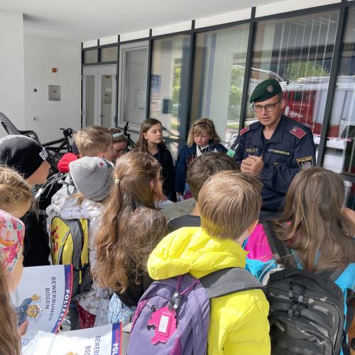 Polizeidiensthundeführer
