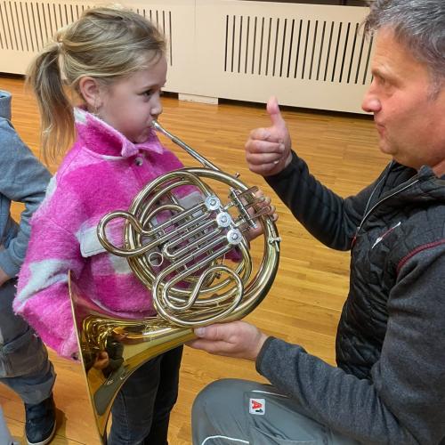 Horn 1