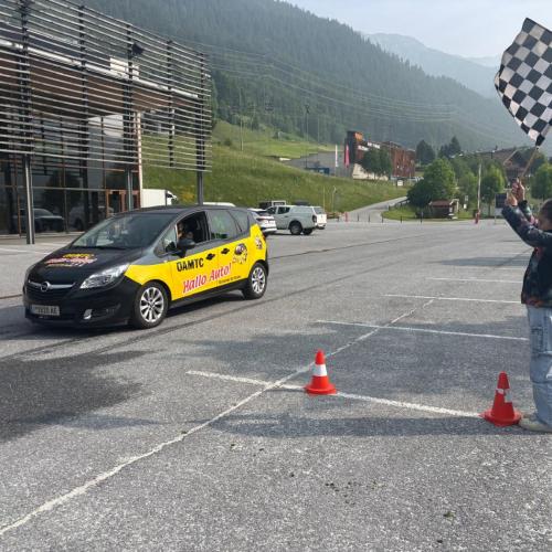 Hallo Auto 6