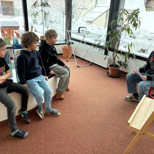 Mittelschüler lesen vor 1