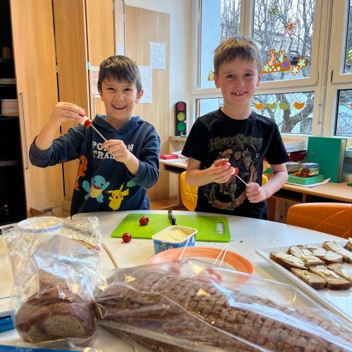 Tomaten - Mozzarella - Spieße 