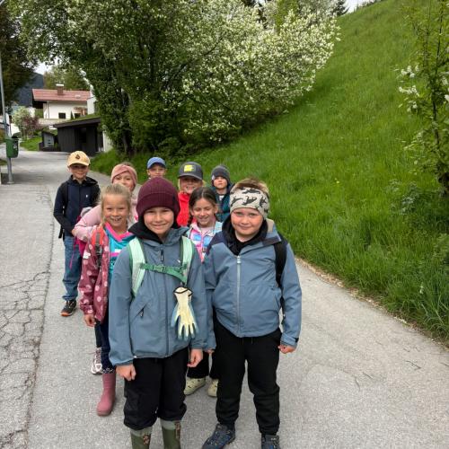 Auf dem Weg zum Acker 